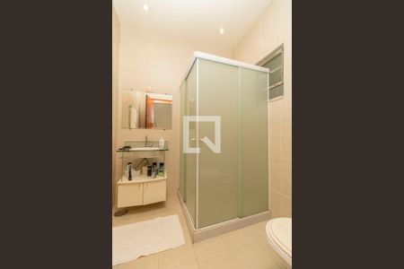 Apartamento à venda com 176m², 3 quartos e 2 vagas Apartamento à venda com 176m², 3 quartos e 2 vagasBanheiro da Suíte