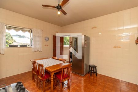 Apartamento à venda com 176m², 3 quartos e 2 vagas Apartamento à venda com 176m², 3 quartos e 2 vagasCozinha