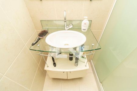 Apartamento à venda com 176m², 3 quartos e 2 vagas Apartamento à venda com 176m², 3 quartos e 2 vagasDetalhe do Banheiro da Suíte