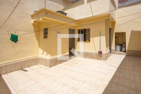 Casa à venda com 150m², 3 quartos e 3 vagasQuintal