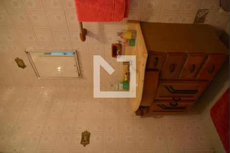 Casa para alugar com 196m², 4 quartos e 2 vagasBanheiro Social