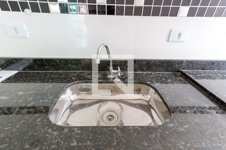 Apartamento para alugar com 45m², 2 quartos e sem vagaCozinha e Área de Serviço