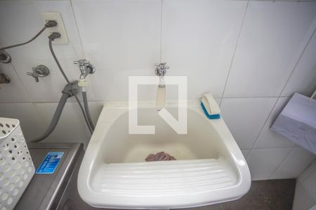 Apartamento à venda com 97m², 4 quartos e 2 vagas Apartamento à venda com 97m², 4 quartos e 2 vagasÁrea de Serviço