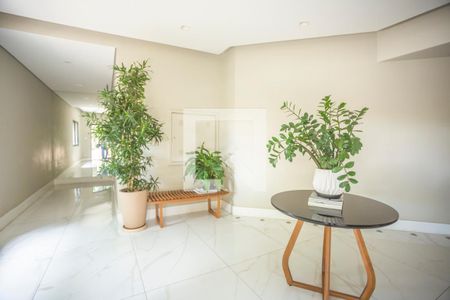 Apartamento à venda com 97m², 4 quartos e 2 vagas Apartamento à venda com 97m², 4 quartos e 2 vagasHall social