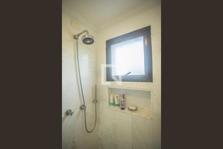 Apartamento à venda com 97m², 4 quartos e 2 vagas Apartamento à venda com 97m², 4 quartos e 2 vagasBanheiro Suíte