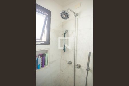 Apartamento à venda com 97m², 4 quartos e 2 vagas Apartamento à venda com 97m², 4 quartos e 2 vagasBanheiro 2