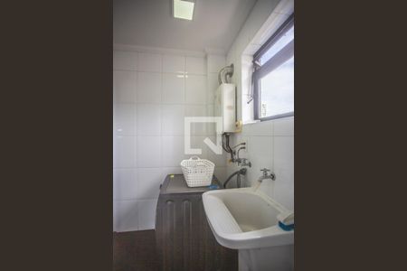 Apartamento à venda com 97m², 4 quartos e 2 vagas Apartamento à venda com 97m², 4 quartos e 2 vagasÁrea de Serviço