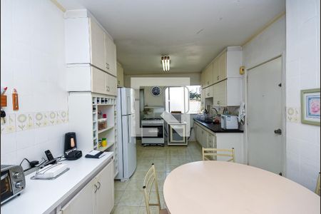 Apartamento à venda com 140m², 3 quartos e 1 vagaCozinha