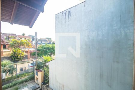 Casa à venda com 300m², 4 quartos e 2 vagas Casa à venda com 300m², 4 quartos e 2 vagasVista