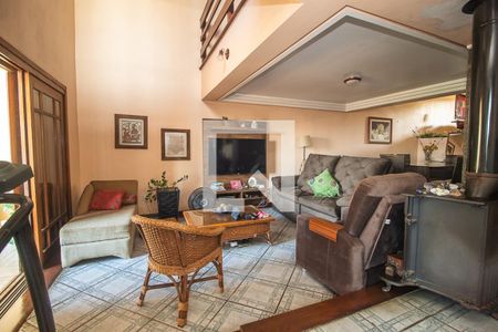 Casa à venda com 300m², 4 quartos e 2 vagas Casa à venda com 300m², 4 quartos e 2 vagasSala 4