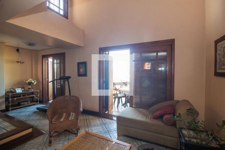 Casa à venda com 300m², 4 quartos e 2 vagas Casa à venda com 300m², 4 quartos e 2 vagasSala 4