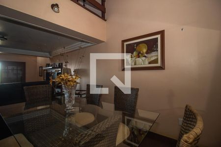 Casa à venda com 300m², 4 quartos e 2 vagas Casa à venda com 300m², 4 quartos e 2 vagasSala 3