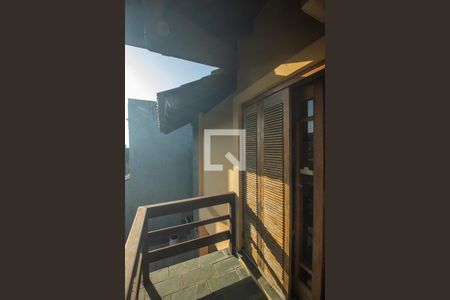 Casa à venda com 300m², 4 quartos e 2 vagas Casa à venda com 300m², 4 quartos e 2 vagasVista da Sacada