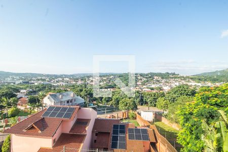 Casa à venda com 300m², 4 quartos e 2 vagas Casa à venda com 300m², 4 quartos e 2 vagasVista