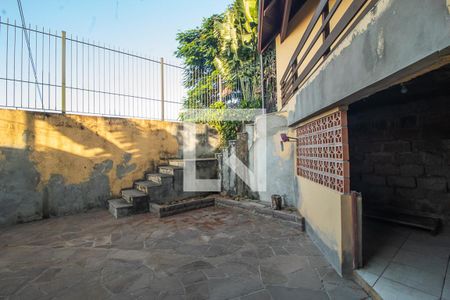 Casa à venda com 300m², 4 quartos e 2 vagas Casa à venda com 300m², 4 quartos e 2 vagasÁrea comum