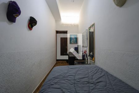 Casa à venda com 280m², 2 quartos e 2 vagas Casa à venda com 280m², 2 quartos e 2 vagasEscritório