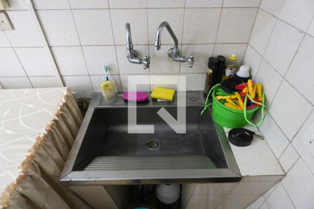 Casa à venda com 280m², 2 quartos e 2 vagas Casa à venda com 280m², 2 quartos e 2 vagasÁrea de serviço