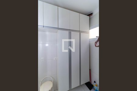 Casa de condomínio à venda com 103m², 2 quartos e 2 vagas Casa de condomínio à venda com 103m², 2 quartos e 2 vagasÁrea de Serviço