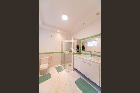 Casa à venda com 231m², 3 quartos e 3 vagasBanheiro Social