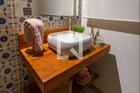 Casa à venda com 231m², 3 quartos e 3 vagasLavabo