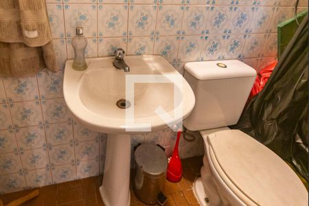 Casa à venda com 231m², 3 quartos e 3 vagasBanheiro do Salão