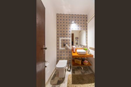 Casa à venda com 231m², 3 quartos e 3 vagasLavabo