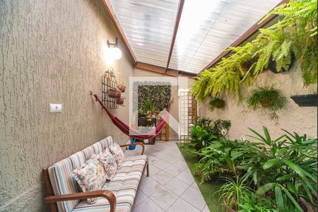 Casa à venda com 231m², 3 quartos e 3 vagasJardim de Inverno