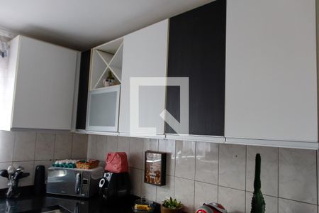 Casa à venda com 210m², 4 quartos e 2 vagas Casa à venda com 210m², 4 quartos e 2 vagasCozinha