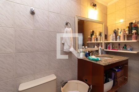 Casa à venda com 200m², 4 quartos e 4 vagasBanheiro da Suíte