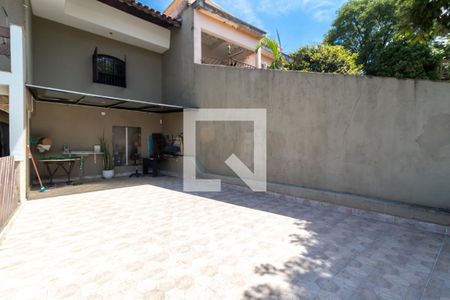Casa à venda com 200m², 4 quartos e 4 vagasVaranda