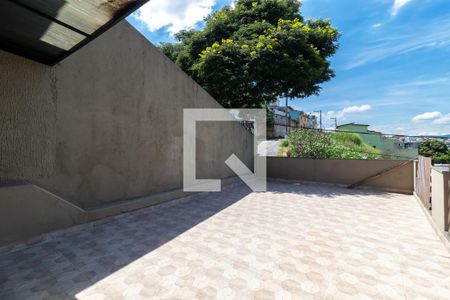 Casa à venda com 200m², 4 quartos e 4 vagasVaranda