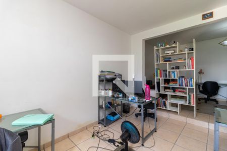 Casa à venda com 200m², 4 quartos e 4 vagasQuarto 4 / Escritório