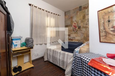 Casa à venda com 200m², 4 quartos e 4 vagasQuarto 2