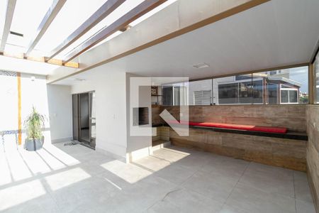 Apartamento à venda com 212m², 4 quartos e 2 vagas Apartamento à venda com 212m², 4 quartos e 2 vagasCobertura