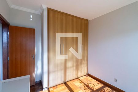 Apartamento à venda com 212m², 4 quartos e 2 vagas Apartamento à venda com 212m², 4 quartos e 2 vagasQuarto 2