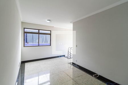 Apartamento à venda com 212m², 4 quartos e 2 vagas Apartamento à venda com 212m², 4 quartos e 2 vagasCobertura - Sala 2