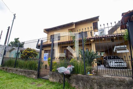 Casa à venda com 60m², 1 quarto e sem vaga Casa à venda com 60m², 1 quarto e sem vagaFachada