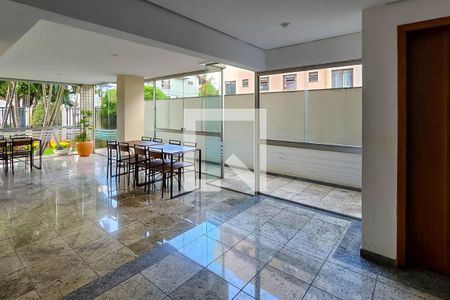 Apartamento à venda com 125m², 4 quartos e 3 vagas Apartamento à venda com 125m², 4 quartos e 3 vagasÁrea comum