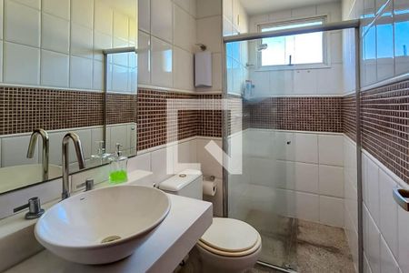 Apartamento à venda com 125m², 4 quartos e 3 vagas Apartamento à venda com 125m², 4 quartos e 3 vagasBanheiro