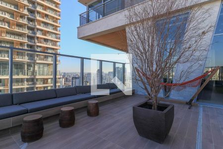 Apartamento à venda com 197m², 3 quartos e 3 vagas Apartamento à venda com 197m², 3 quartos e 3 vagasÁrea comum - Espaço Gourmet (Terraço)