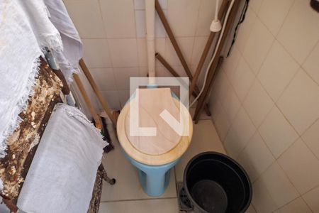 Apartamento à venda com 100m², 3 quartos e 1 vaga Apartamento à venda com 100m², 3 quartos e 1 vagaBanheiro de serviço