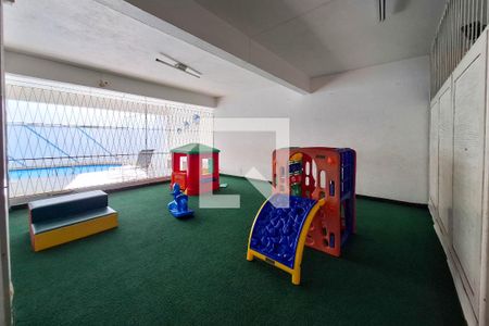 Apartamento à venda com 100m², 3 quartos e 1 vaga Apartamento à venda com 100m², 3 quartos e 1 vagaÁrea comum - Playground