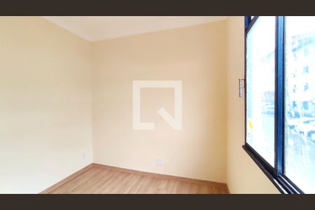 Quarto 1  de apartamento para alugar com 2 quartos, 44m² em Centro, Contagem