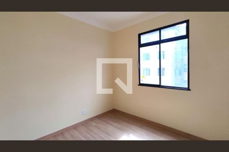 Quarto 1  de apartamento para alugar com 2 quartos, 44m² em Centro, Contagem