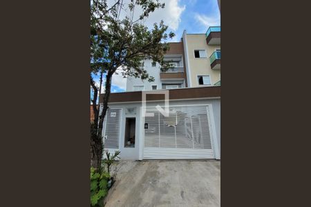 Apartamento à venda com 72m², 3 quartos e 1 vaga Apartamento à venda com 72m², 3 quartos e 1 vagaFachada