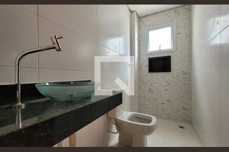 Apartamento à venda com 72m², 3 quartos e 1 vaga Apartamento à venda com 72m², 3 quartos e 1 vagaBanheiro