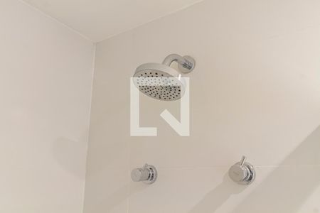 Banheiro de kitnet/studio para alugar com 1 quarto, 29m² em Paraíso, São Paulo