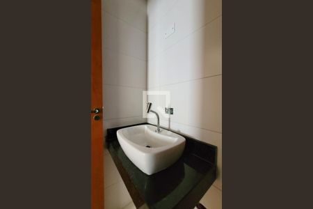 Apartamento à venda com 145m², 3 quartos e 2 vagas Apartamento à venda com 145m², 3 quartos e 2 vagasBanheiro da suíte