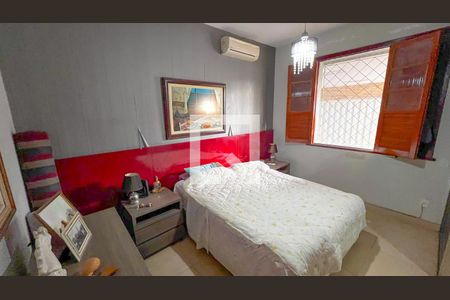 Casa à venda com 360m², 3 quartos e 2 vagas Casa à venda com 360m², 3 quartos e 2 vagasQuarto 3