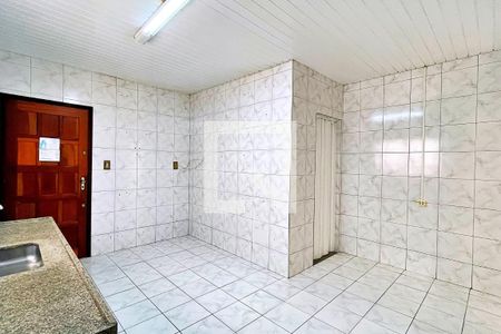 Casa à venda com 130m², 2 quartos e 2 vagasCozinha
